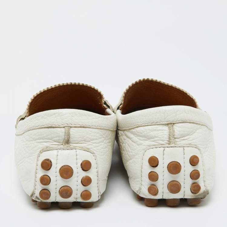مملوكة مسبقًا Gucci Off White Leather Web Slip On Loafers Size 41