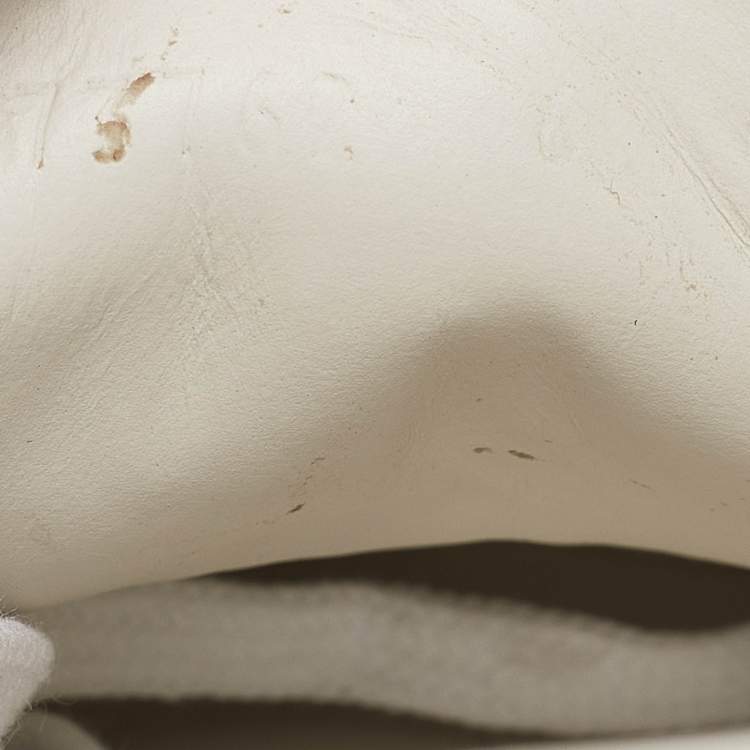 مملوكة مسبقًا Gucci White Leather Embroidered Bee Ace Sneakers Size 40