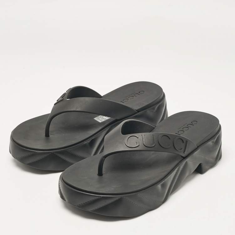 Pre Owned Gucci Black Rubber Thong Sandals Size 38