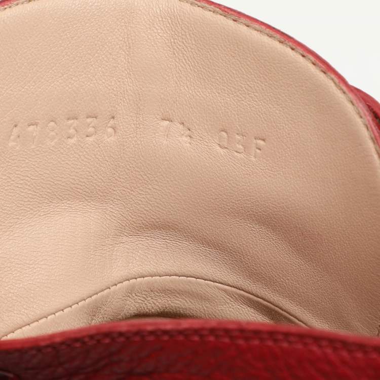 مملوكة مسبقًا Gucci Red Leather Panther High Top Sneakers Size 41.5