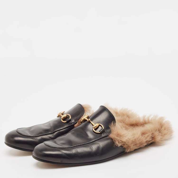 مملوكة مسبقًا Gucci Black Fur and Leather Princetown Mules Size 43