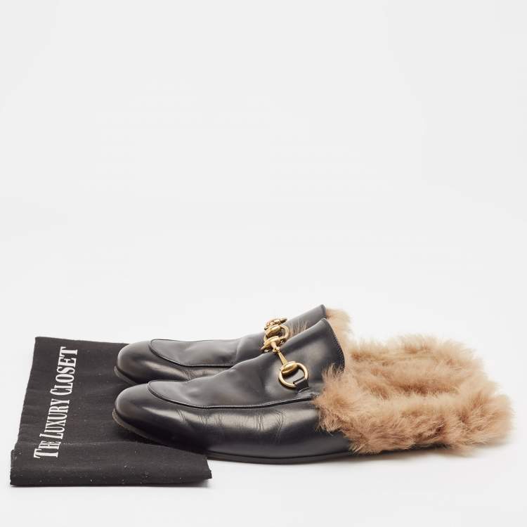 مملوكة مسبقًا Gucci Black Fur and Leather Princetown Mules Size 43
