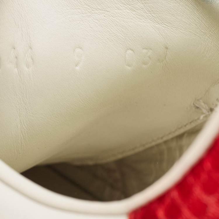 Pre Owned Gucci White Leather Embroidered Bee Ace Sneakers Size 43