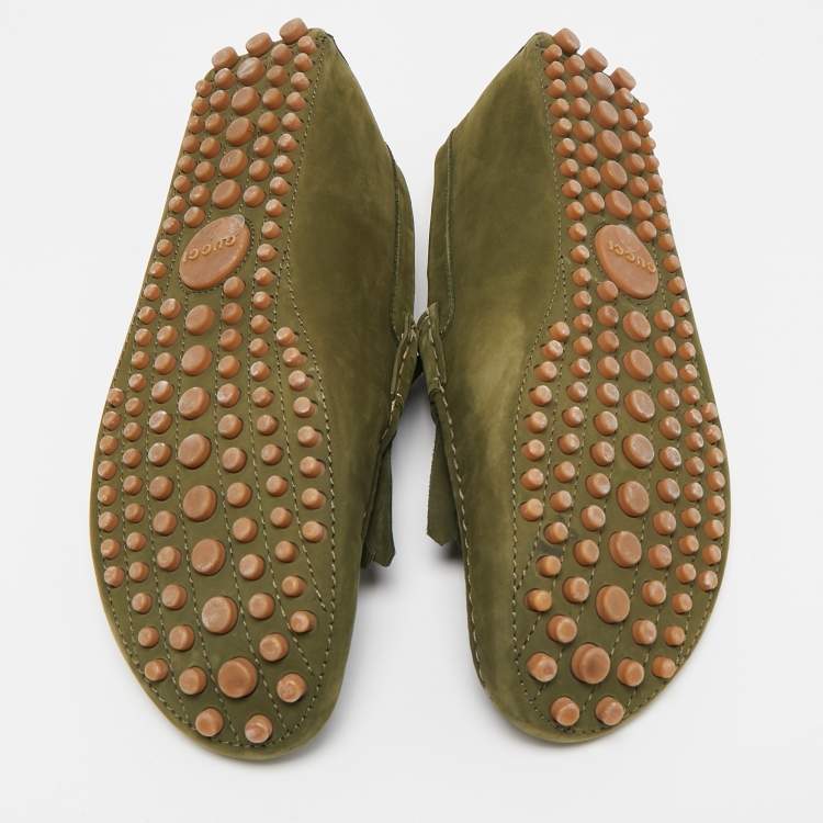 Pre Owned Gucci Green Suede Fringe Slip On Loafers Size 42