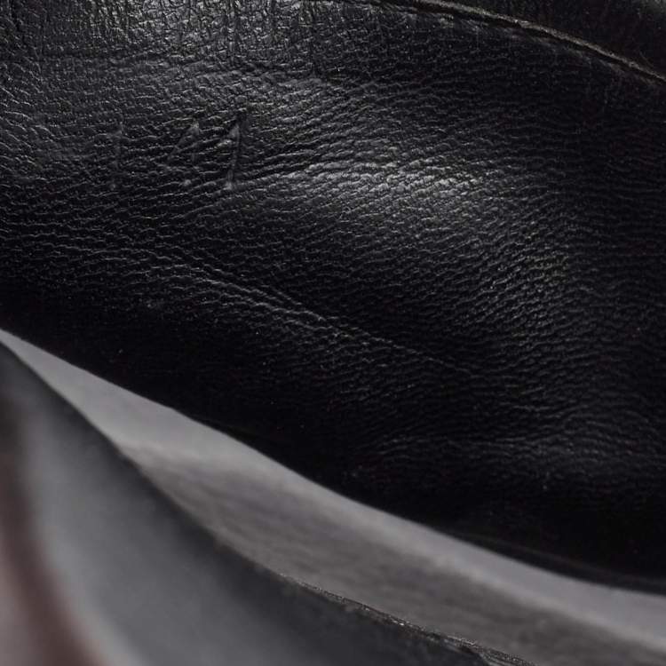مملوكة مسبقًا Gucci Black GG Canvas and Leather Flat Slides Size 41