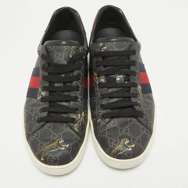 Pre Owned Gucci Black GG Supreme Canvas Web Ace Tiger Low Top Sneakers Size 42.5