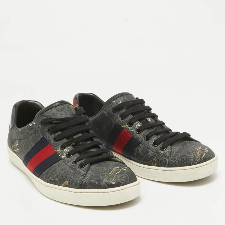 Pre Owned Gucci Black GG Supreme Canvas Web Ace Tiger Low Top Sneakers Size 42.5