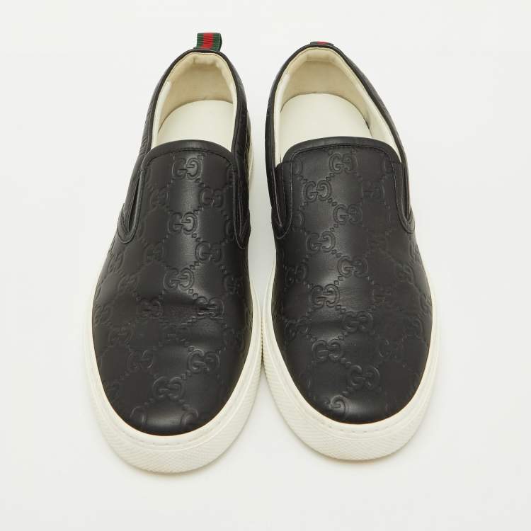 مملوكة مسبقًا Gucci Black Guccissima Leather Slip On Sneakers Size 41.5