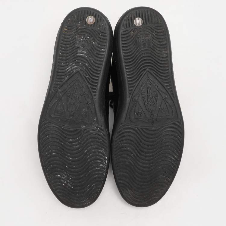 Pre Owned Gucci Black Perforated GG Embossed Leather Ace Low Top Sneakers Size 42