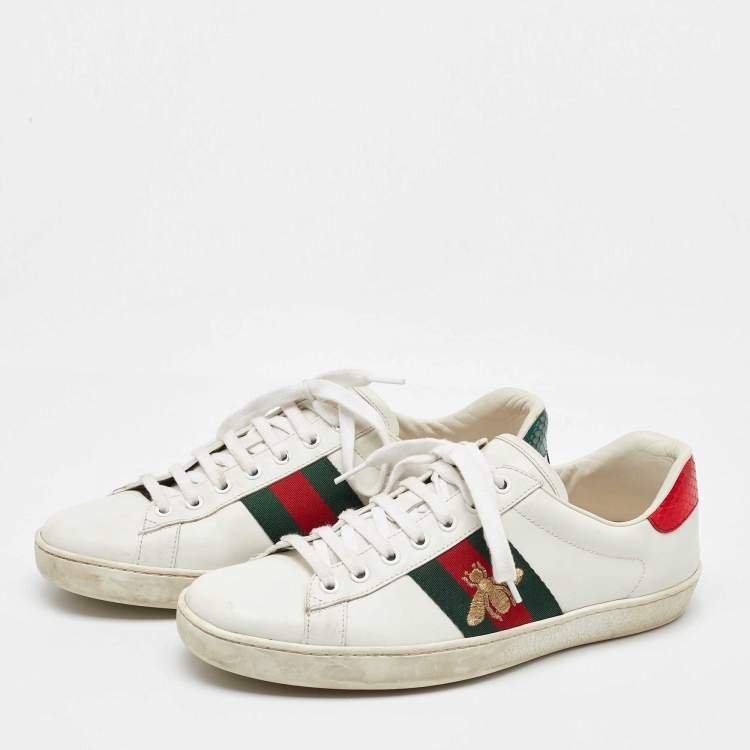 مملوكة مسبقًا Gucci White Leather Embroidered Bee Web Ace Low Top Sneakers Size 42