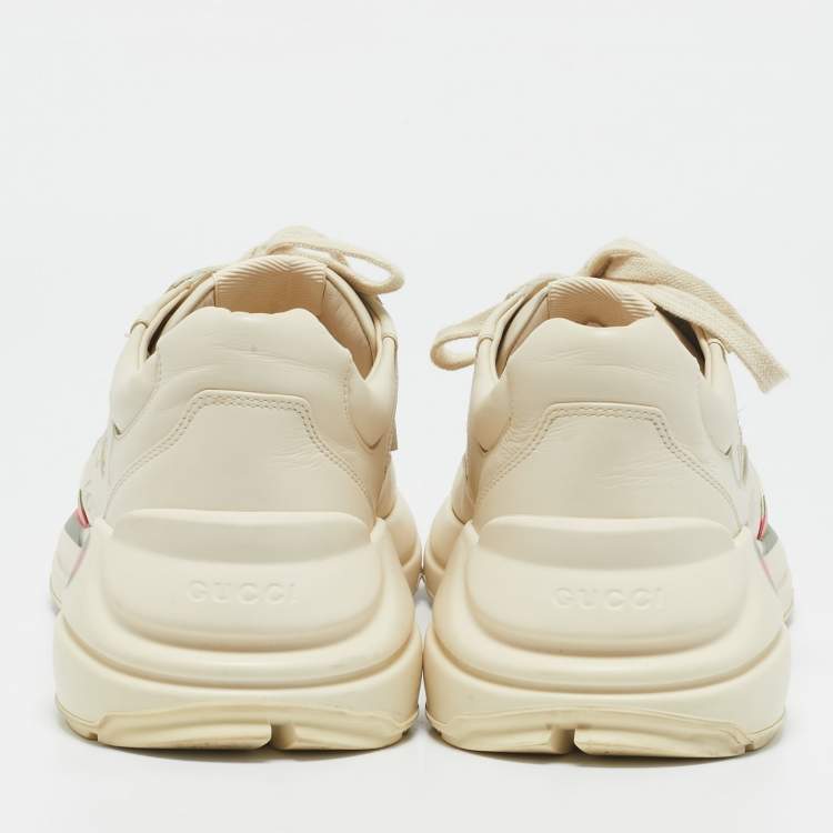 مملوكة مسبقًا Gucci Cream Leather Vintage Logo Rhyton Sneakers Size 44
