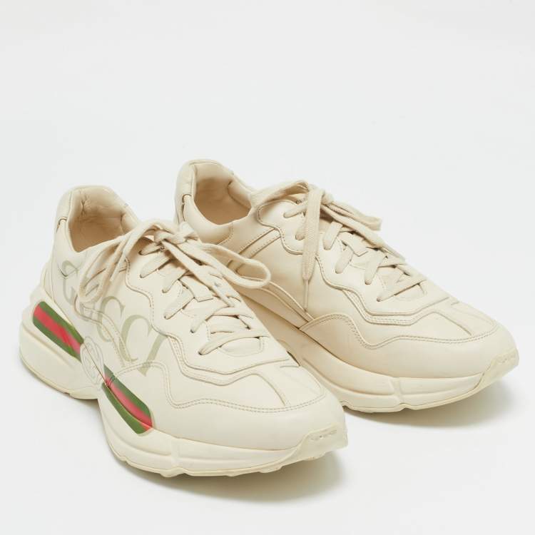 مملوكة مسبقًا Gucci Cream Leather Vintage Logo Rhyton Sneakers Size 44