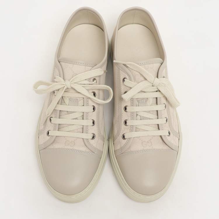 Pre Owned Gucci Grey GG Canvas and Leather Low Top Sneakers Size 42