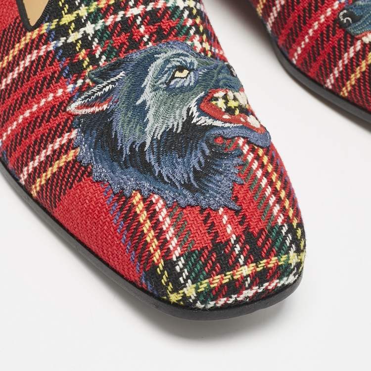 Pre Owned Gucci Multicolor Tartan Canvas Wolf Embroidered Slip On Loafers Size 44