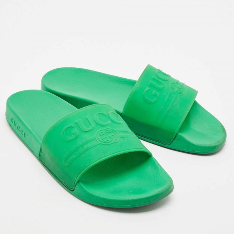 Pre Owned Gucci Green Rubber Logo Pool Flat Slide Sandals Size 45