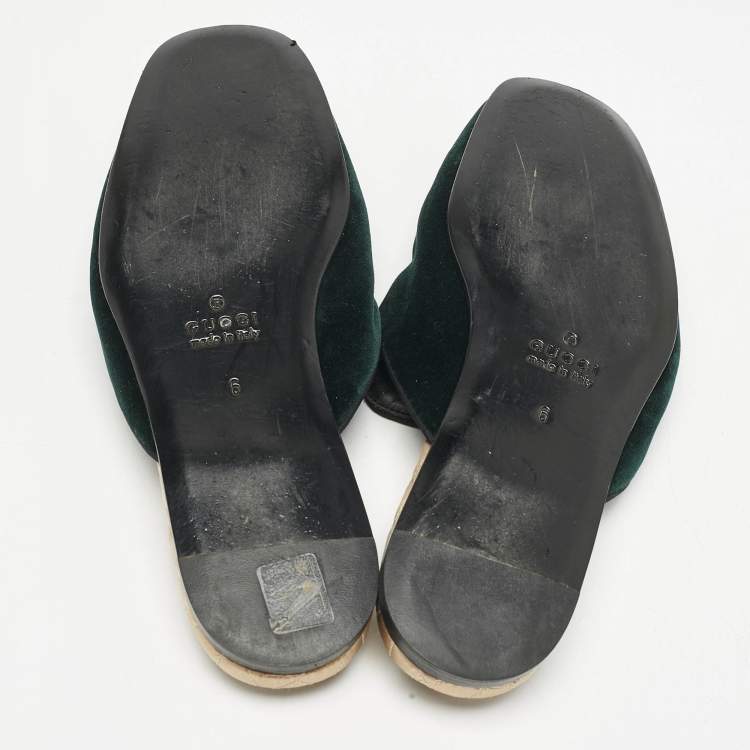 Pre Owned Gucci Dark Green Velvet Crystal Embellished Snake Flat Mules Size 40