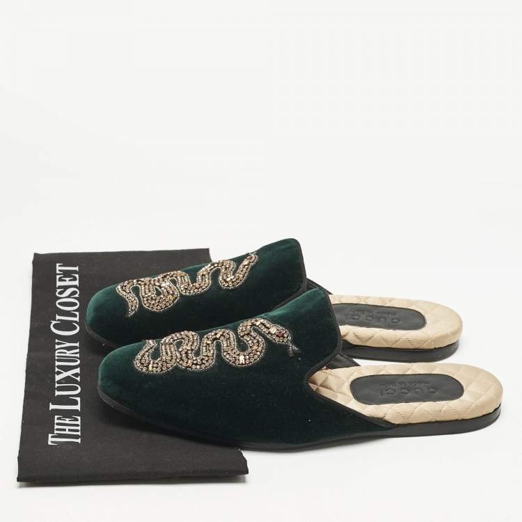 Pre Owned Gucci Dark Green Velvet Crystal Embellished Snake Flat Mules Size 40