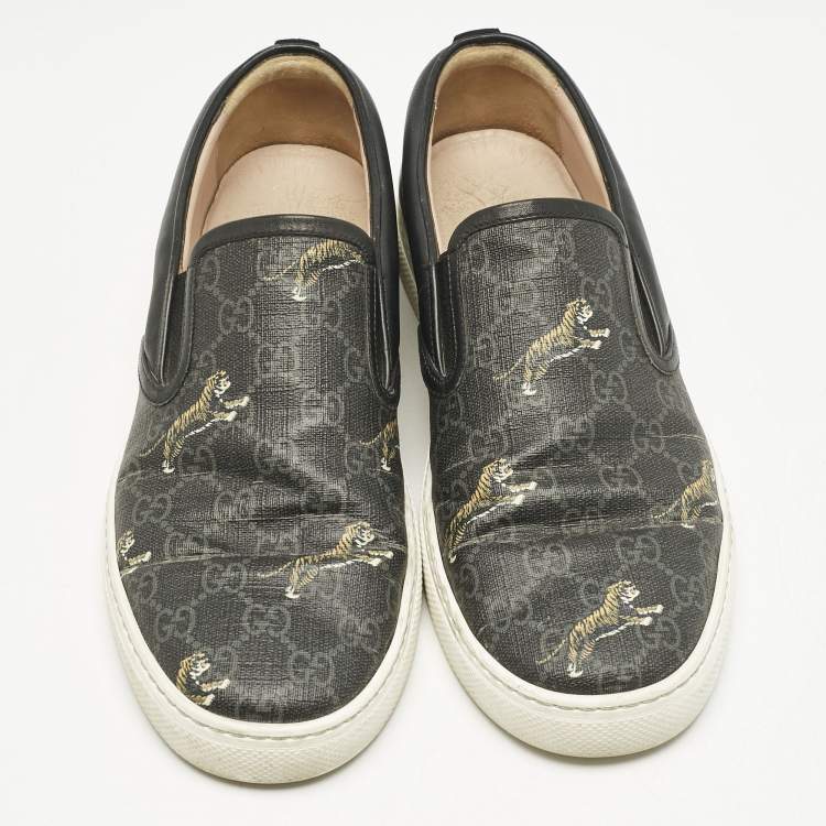 Pre Owned Gucci Black GG Supreme Canvas Tiger Print Dublin Sneakers Size 43