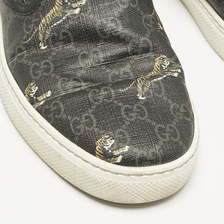 Pre Owned Gucci Black GG Supreme Canvas Tiger Print Dublin Sneakers Size 43