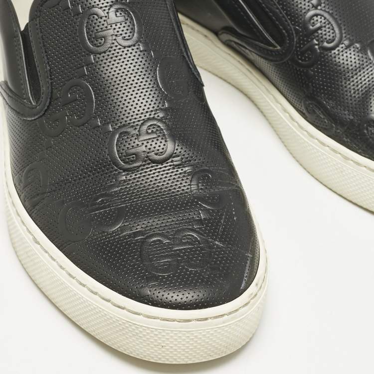 Pre Owned Gucci Black GG Embossed Leather Slip On Sneakers Size 42.5