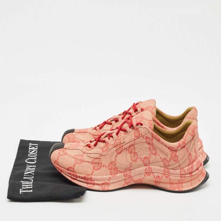 Pre Owned Gucci Beige/Red GG Printed Leather Run Sneakers Size 41.5
