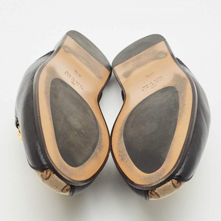 Pre Owned Gucci Black/Beige GG Supreme Canvas and Leather Princetown Mules Size 42.5