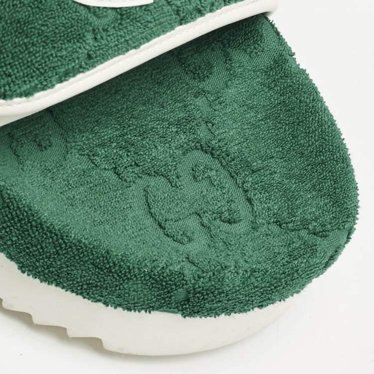Pre Owned Gucci Green GG Fabric Flat Slide Sandals Size 42
