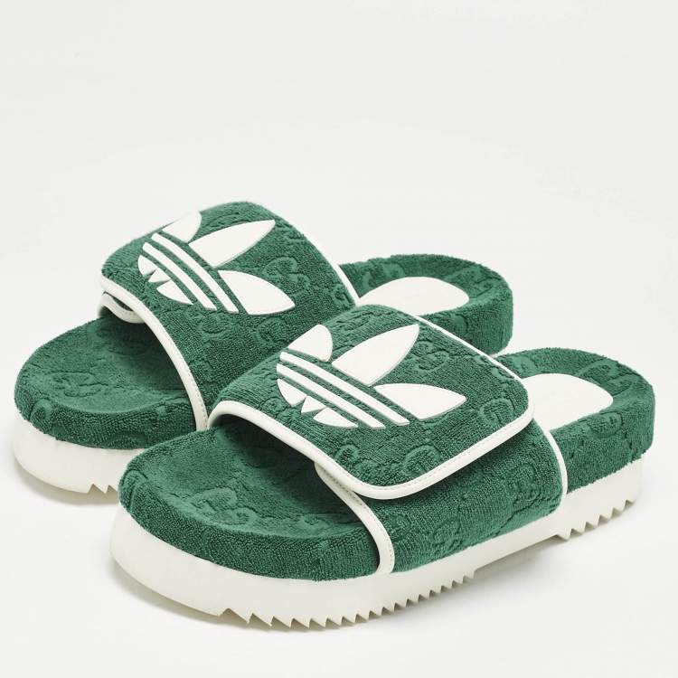 Pre Owned Gucci Green GG Fabric Flat Slide Sandals Size 42