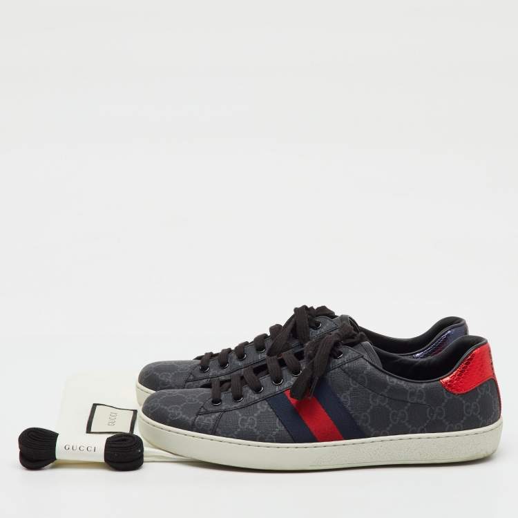 Pre Owned Gucci Black GG Supreme Canvas Web Ace Tiger Low Top Sneakers Size 44