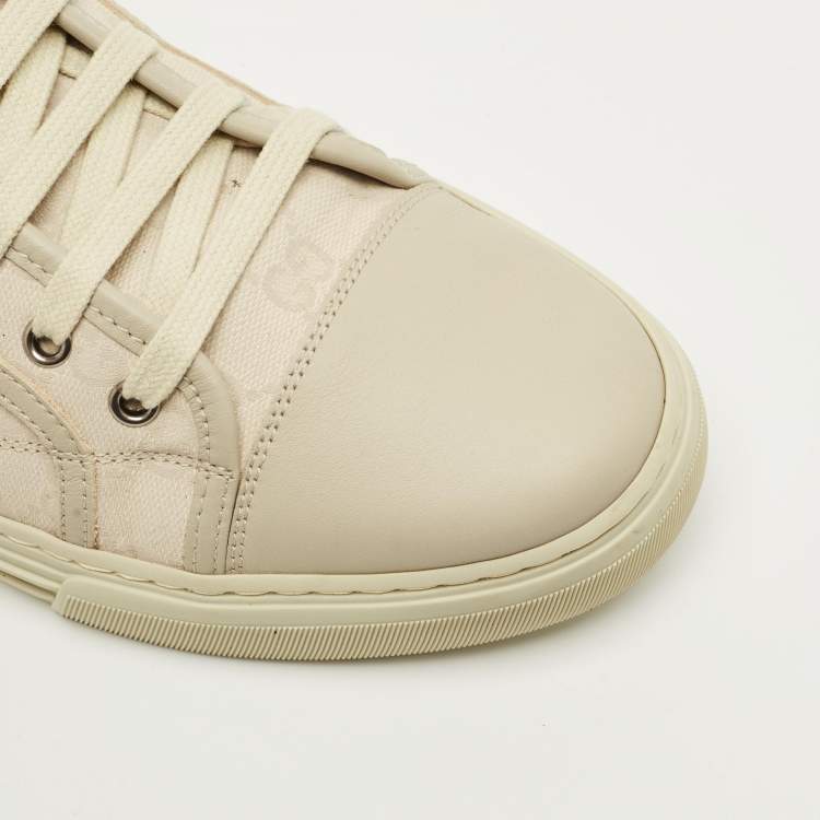 مملوكة مسبقًا Gucci Size 42.5 Beige GG Canvas and Leather High Top Sneakers