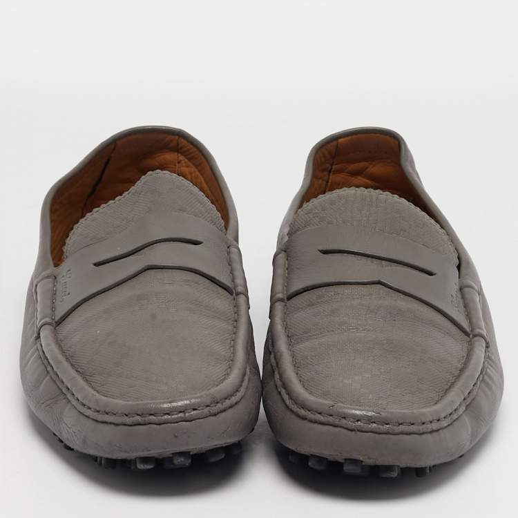 مملوكة مسبقًا Gucci Diamante Size 43 Grey Leather Loafers