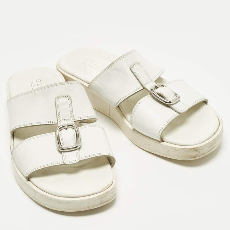 Pre Owned Gucci Size 43 White Leather Double Strap Flat Sandals