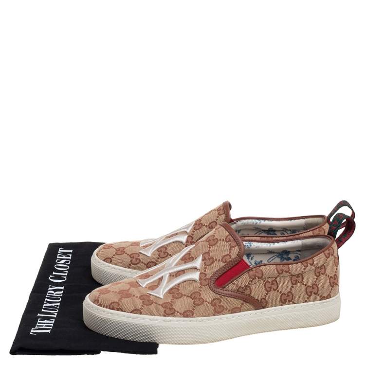 Pre Owned Gucci Beige/Brown GG Canvas MLB NY Yankees Slip On Sneakers Size 40