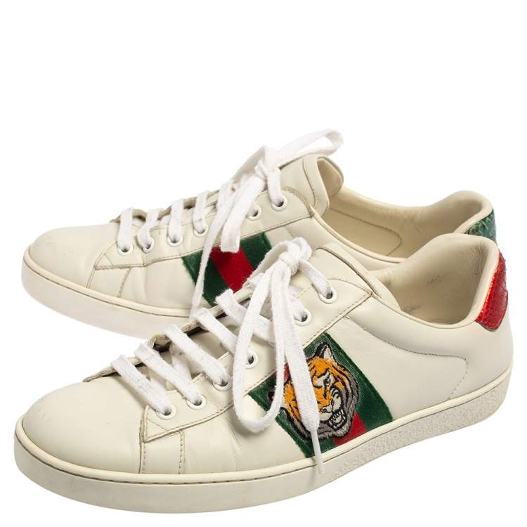 Pre Owned Gucci White Leather Ace Embroidered Tiger Low Top Sneakers Size 41.5