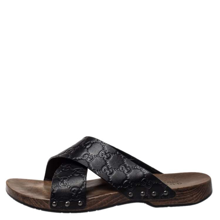 Designer Sandals for Women | Neiman Marcus