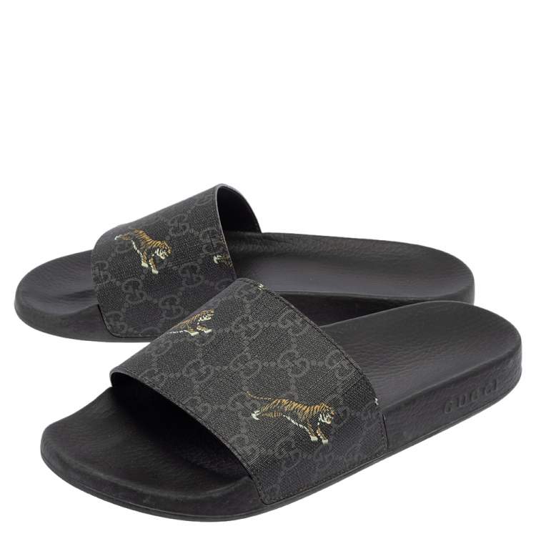 Pre Owned Gucci Black GG Canvas Tiger Flat Slides Size 41