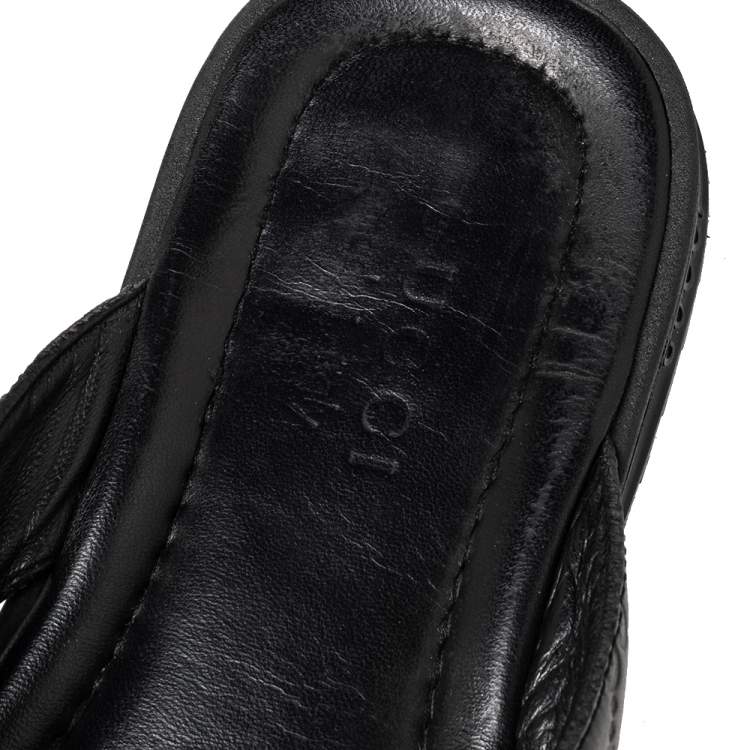 Pre Owned Gucci Black Guccissima Leather Thong Flats Size 44