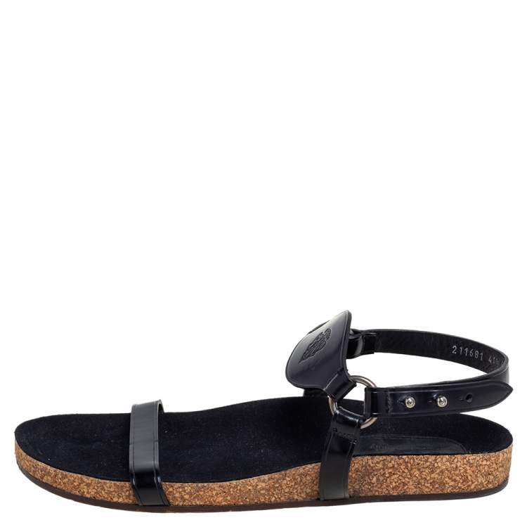 Pre Owned Gucci Black Glossy Leather Ankle Strap Flat Sandals Size 41.5