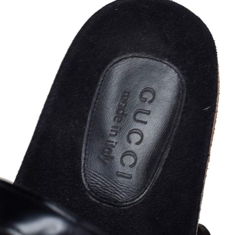 Pre Owned Gucci Black Glossy Leather Ankle Strap Flat Sandals Size 41.5