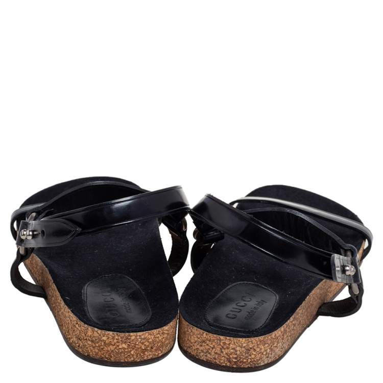 Pre Owned Gucci Black Glossy Leather Ankle Strap Flat Sandals Size 41.5