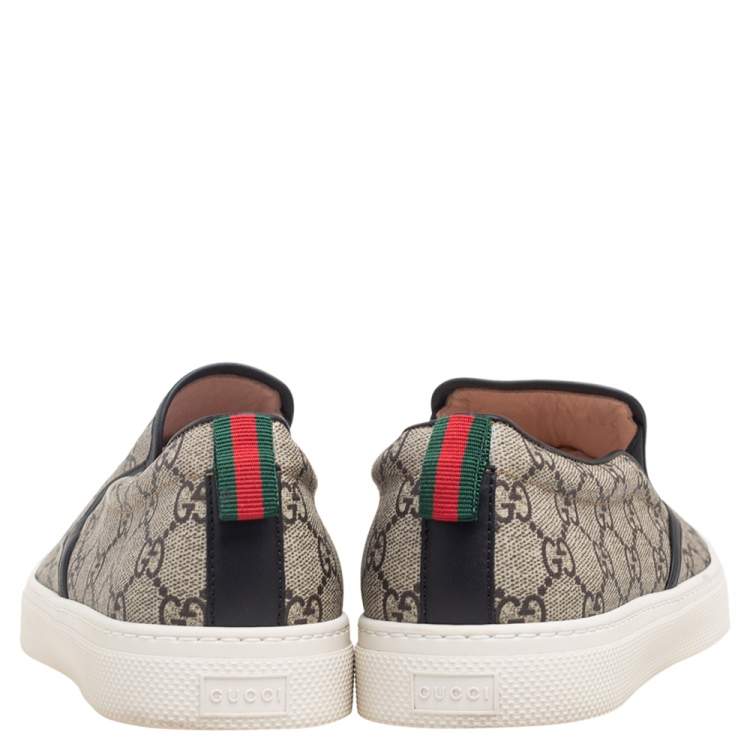 Pre Owned Gucci Black/Beige GG Supreme Canvas And Leather Tiger Slip On Sneakers Size 43.5