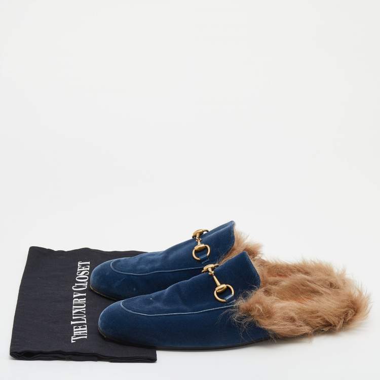 Pre Owned Gucci Blue Velvet and Fur Lined Horsebit Princetown Mule Sandals Size 45