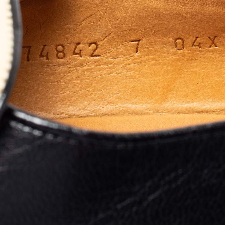 Pre Owned  Gucci Cream/Black Leather Interlocking G Horsebit Loafers Size 41