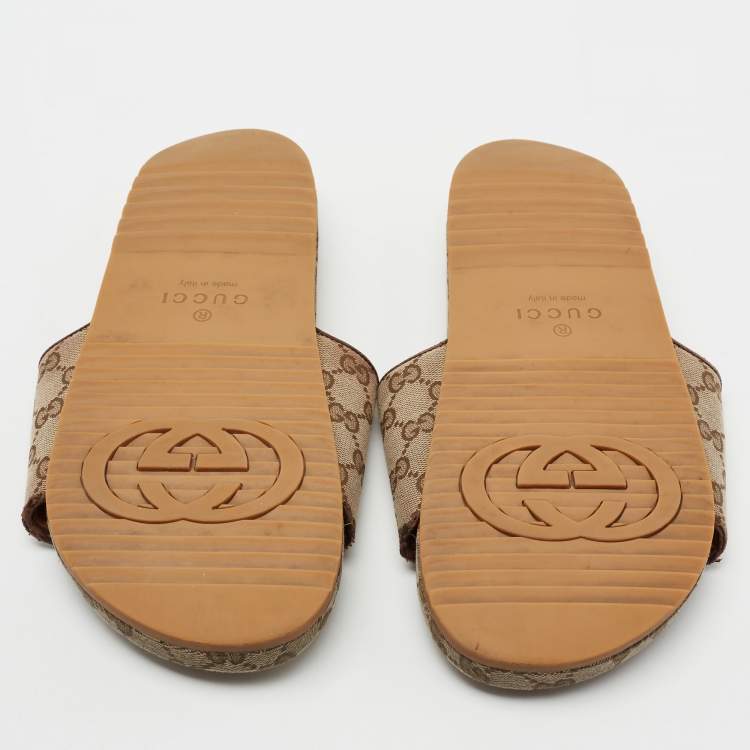 Pre Owned Gucci Brown GG Canvas Slide Sandals Size 82