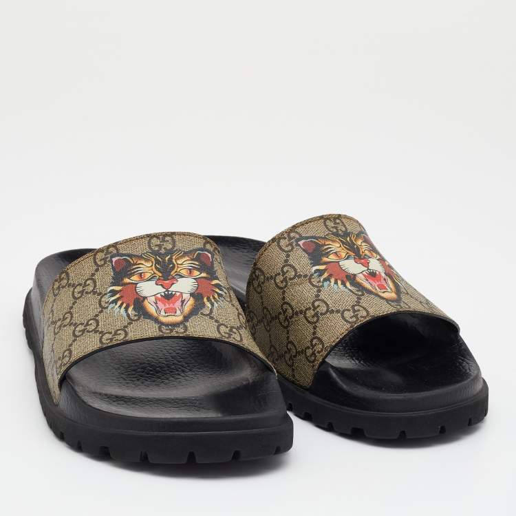 Pre Owned Gucci Beige/Brown GG Supreme Canvas Tiger Print Flat Slides Size 43