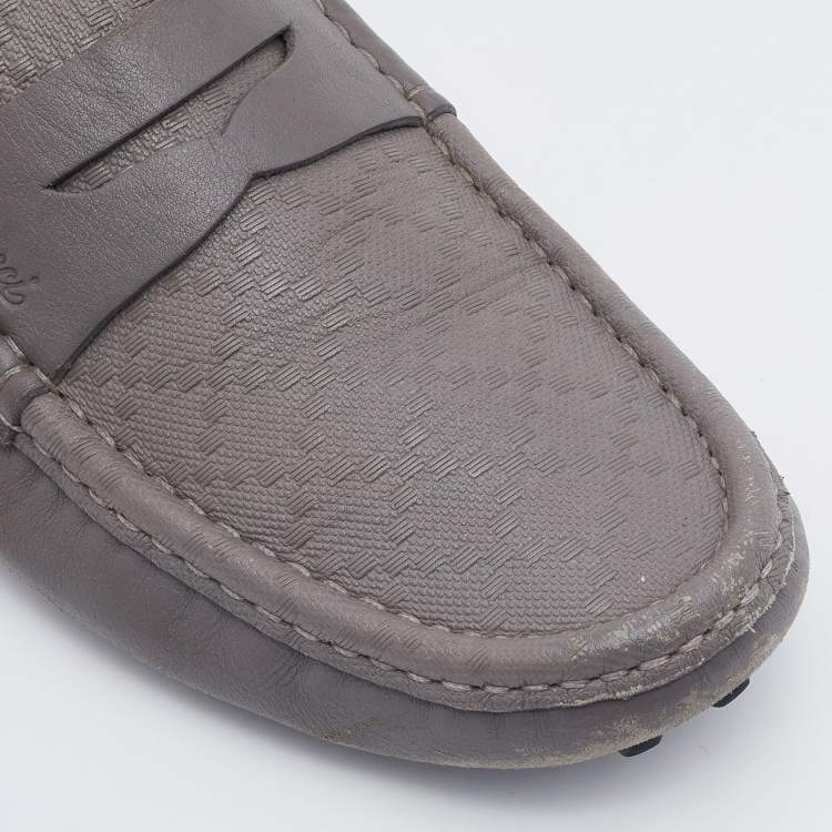 مملوكة مسبقًا Gucci Grey Diamante Leather Penny Slip On Loafers Size 42