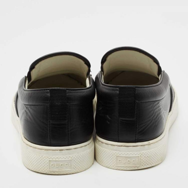 مملوكة مسبقًا Gucci Black GG Embossed Leather Slip On Sneakers Size 44.5