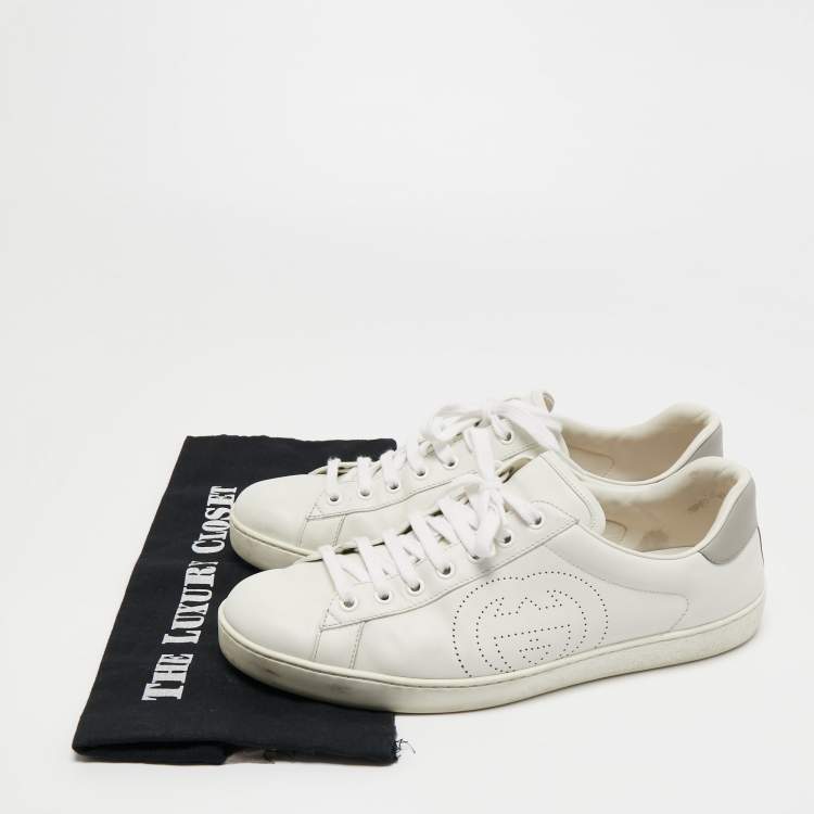 مملوكة مسبقًا Gucci White Perforated Interlocking G Leather Ace Sneakers Size 43.5