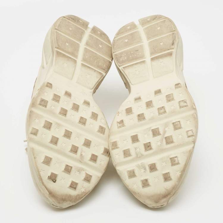 Pre Owned Gucci Cream Distressed Leather Rhyton Sneakers Size 42