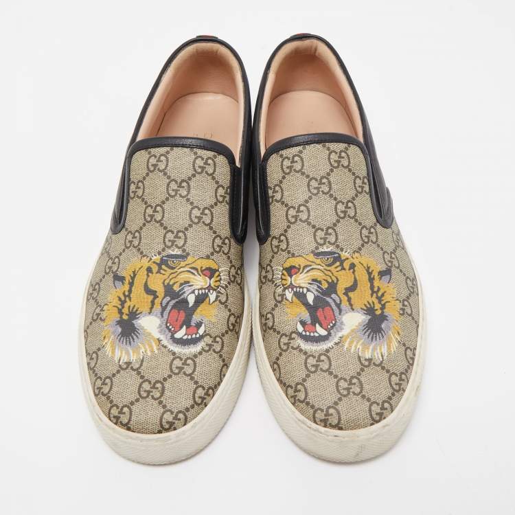 Pre Owned Gucci Beige/Black Tiger Print GG Supreme Canvas and Leather Slip On Sneakers Size 45